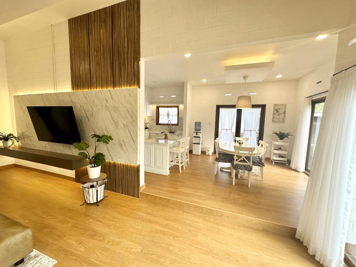Villa Putih Le Cordon Bandung Ngoại thất bức ảnh